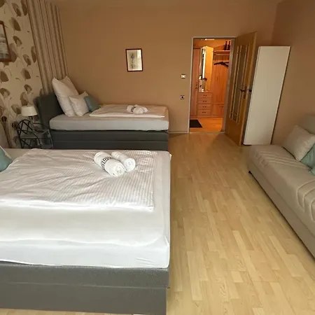 Oase1 Mit Parkplatz, Automatische Kaffeemaschine Und Kueche Apartment Untermeitingen Exterior photo